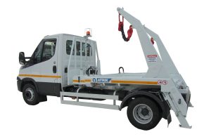 Skipploader ATRIK type SN32 lifting capacity of 3-5 tonnes